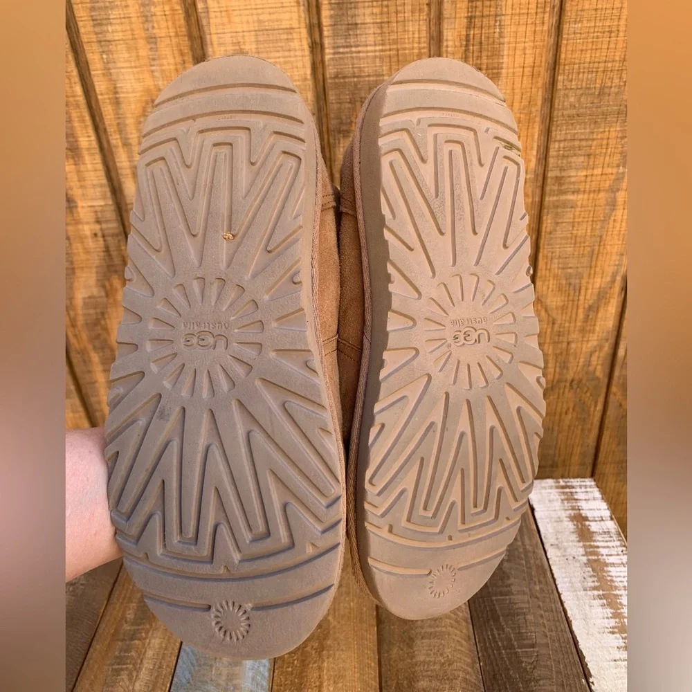 UGG maddi suede